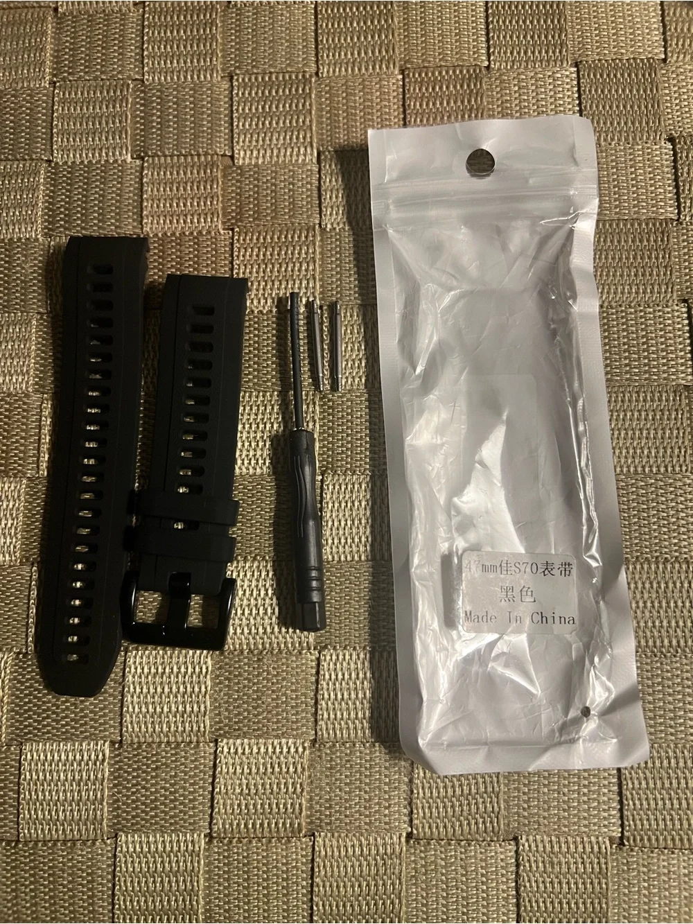 Replacement Black Silicone Watch Band with Tools for Garmin Approach S70 47mm